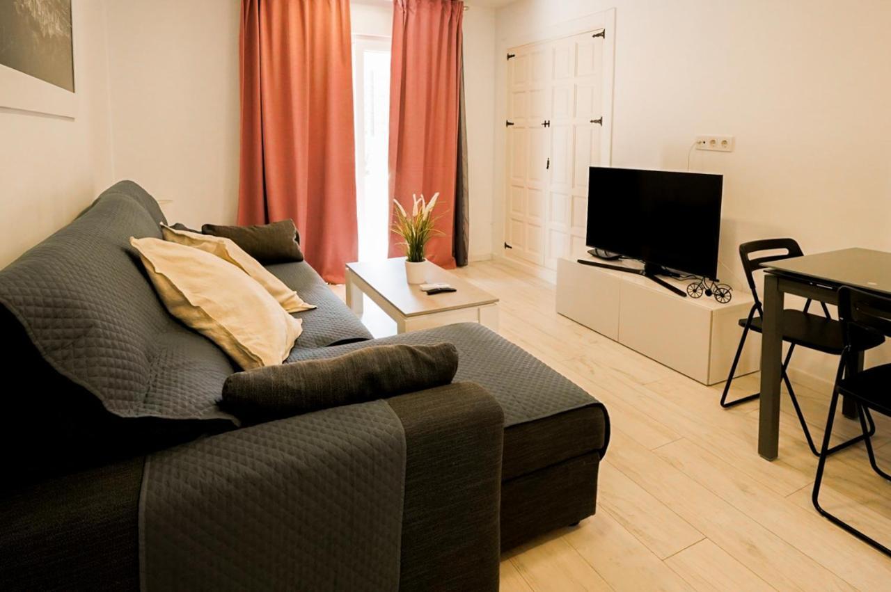 Vila Casa Mya Con Terreno Privado Y Parking Compartido - A 800M De Playa Poniente Benidorm Exteriér fotografie